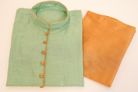 The Darshan Kurta Set